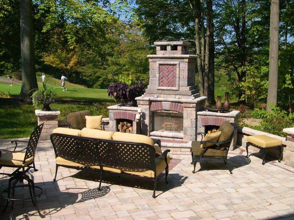 Outdoor Living Spaces 69